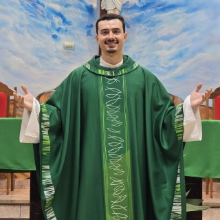 Padre Tiago Donizete